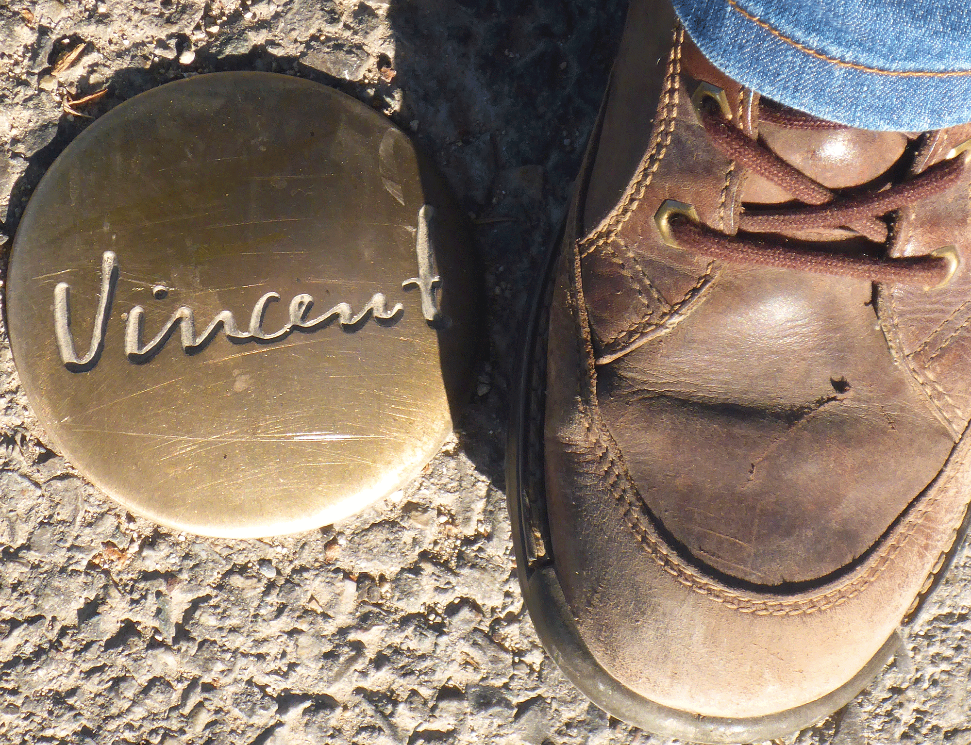 Vincent-pavement-plus-boot